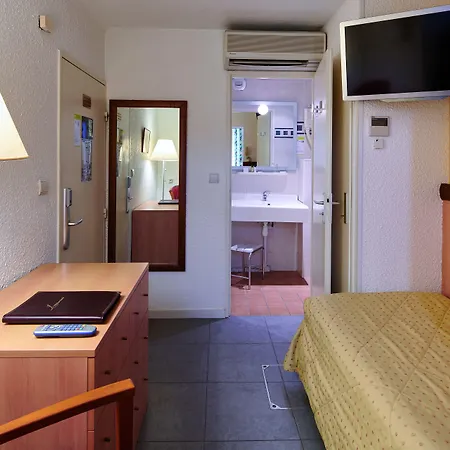 Bleues Le Mediterranee Aparthotel