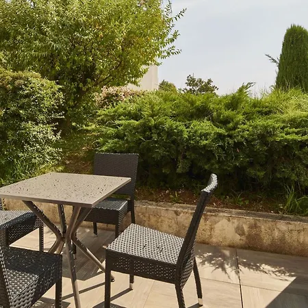 Aparthotel Bleues Le Mediterranee