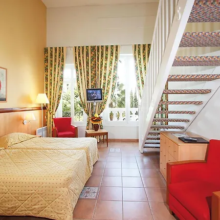 Bleues Le Mediterranee 3* Saint-Raphaël