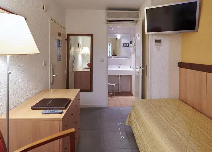 Bleues Le Mediterranee Apart-hotel 3*