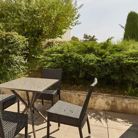 Residence Vacances Bleues Le Mediterranee Saint-Raphael (Var)