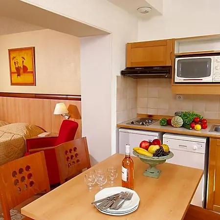 Aparthotel Le Mediterranée Saint-Raphaël