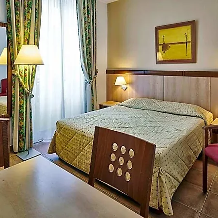 Le Mediterranée Aparthotel