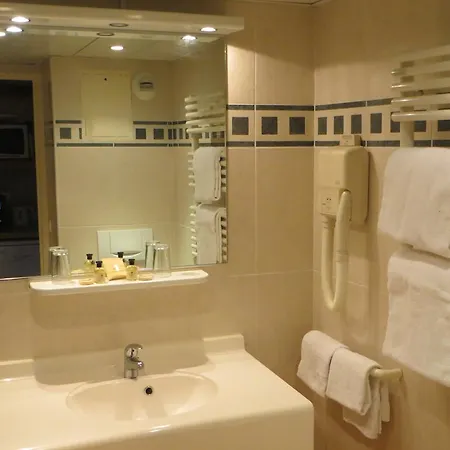 美地特然尼公寓式酒店 公寓式酒店 Saint-Raphaël