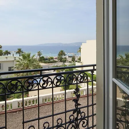 Bleues Le Mediterranée Apartahotel 3*