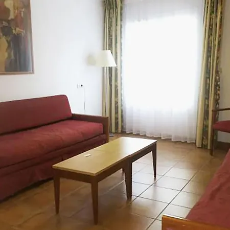 美地特然尼公寓式酒店 3* Saint-Raphaël