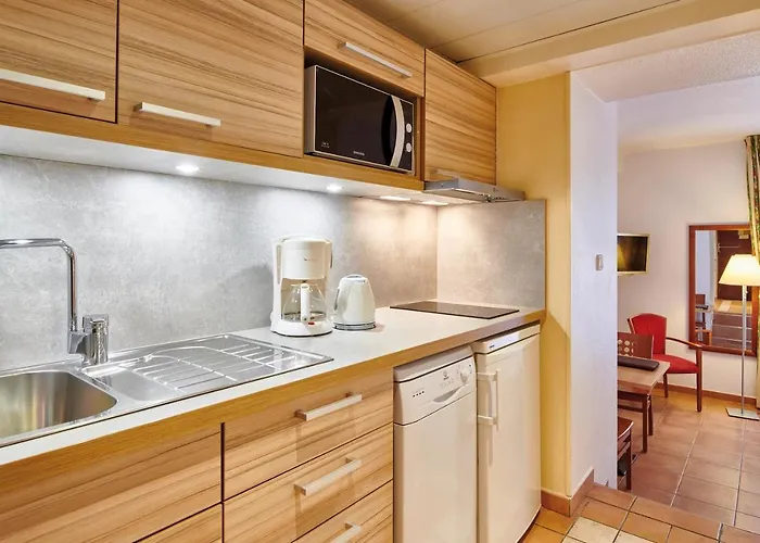 Lejlighedshotel Bleues Le Mediterranee 3*